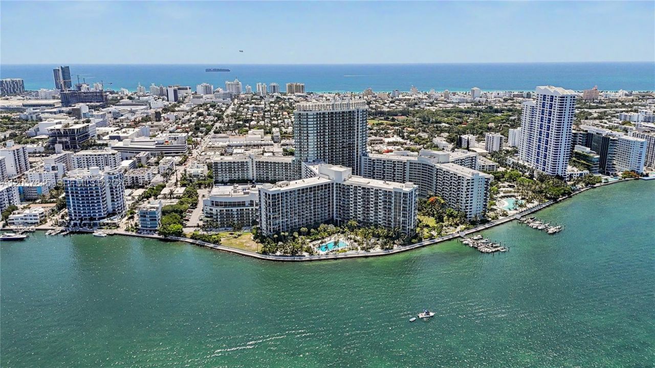 1500 Bay Rd , Unit 1210S, Miami Beach, FL 33139 Photo