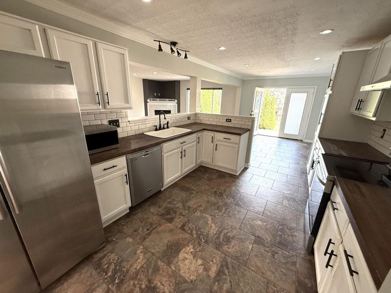 9858 Burleigh Lane, Union, KY 41091 Photo 11