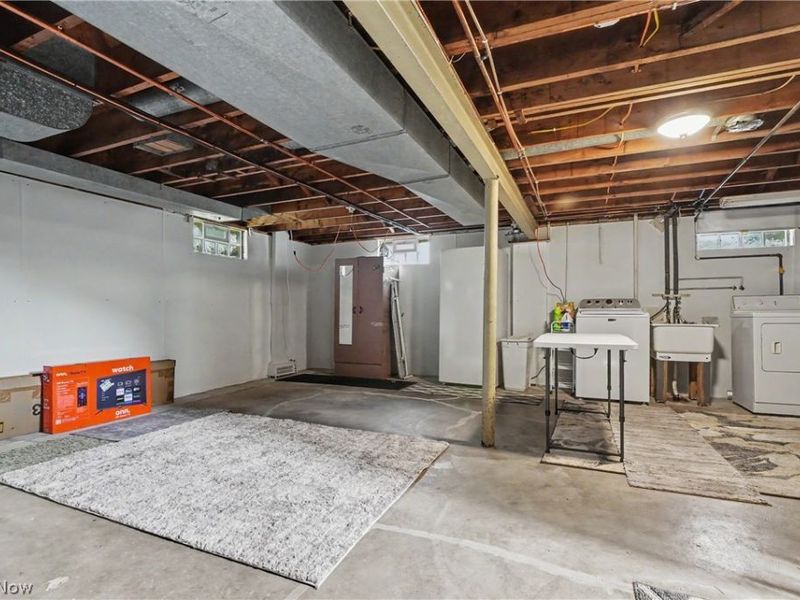 638 Brandon Avenue, Struthers, OH 44471 Photo 18
