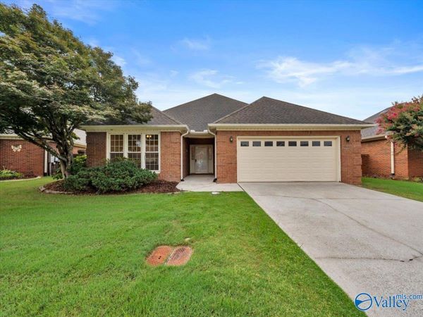 15057 Ashmont Blvd SE, Huntsville, AL 35803