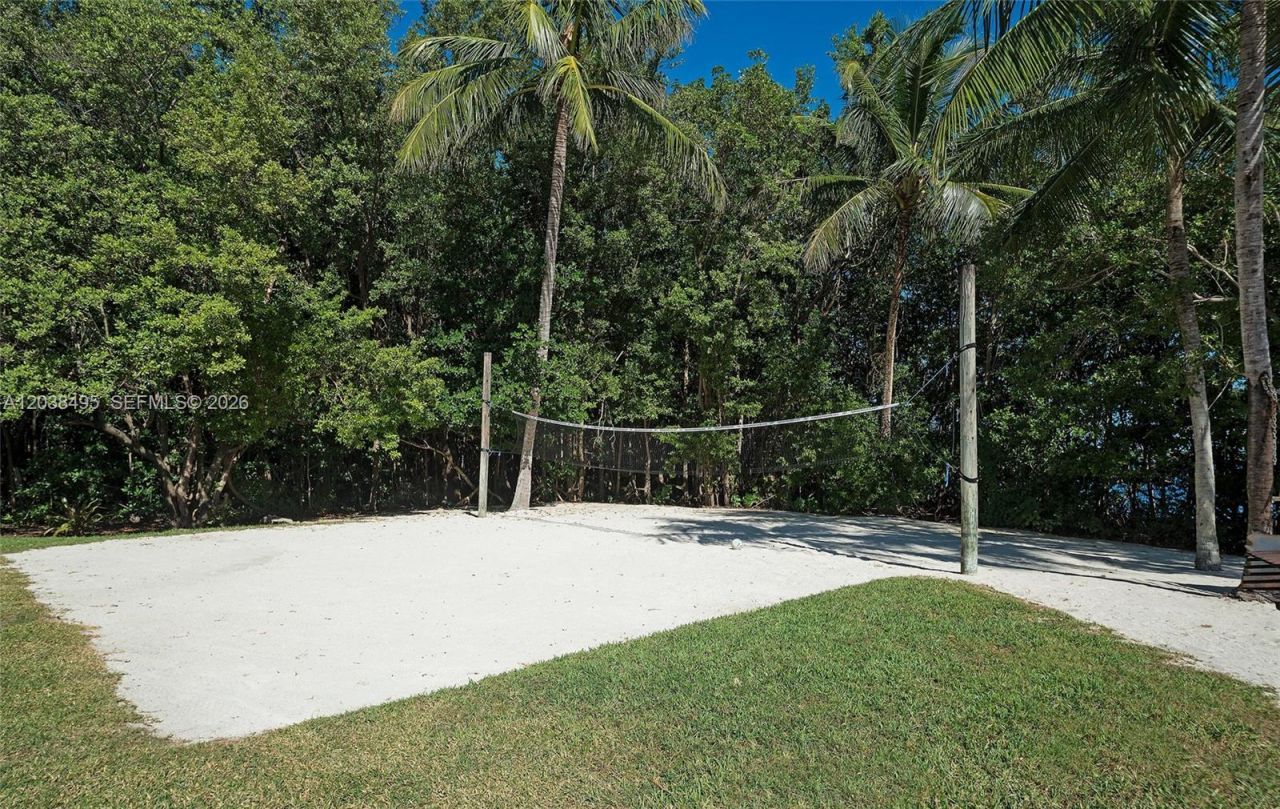 6232 Paradise Point Dr, Palmetto Bay, FL 33157 Photo