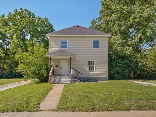 615 W Atlantic Street, Springfield, MO 65803