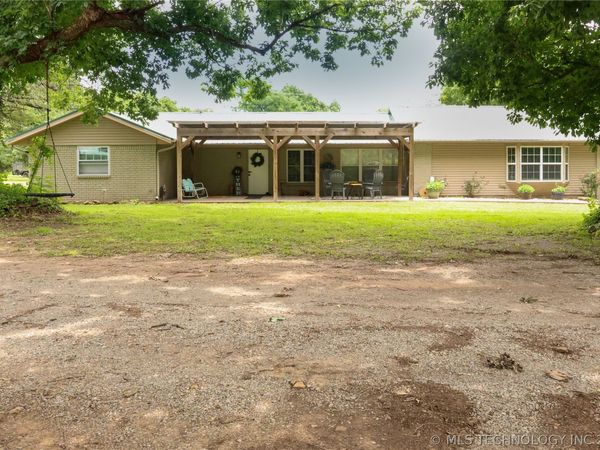 Chouteau, OK 74337