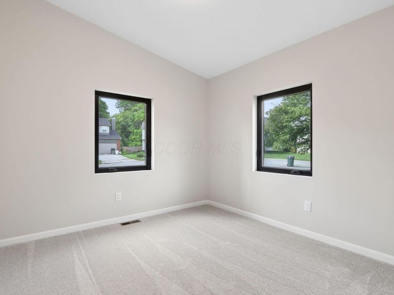 1106 Beaujolais Place, Galloway, OH 43119 Photo 24