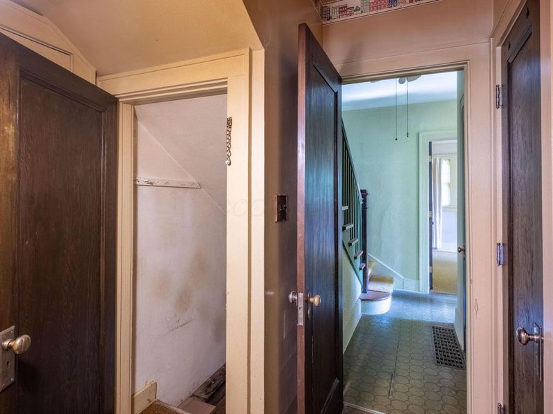 431 W College Street, Granville, OH 43023 Photo 10