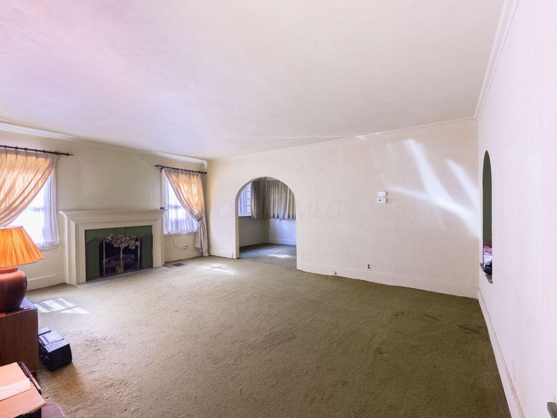 431 W College Street, Granville, OH 43023 Photo 3