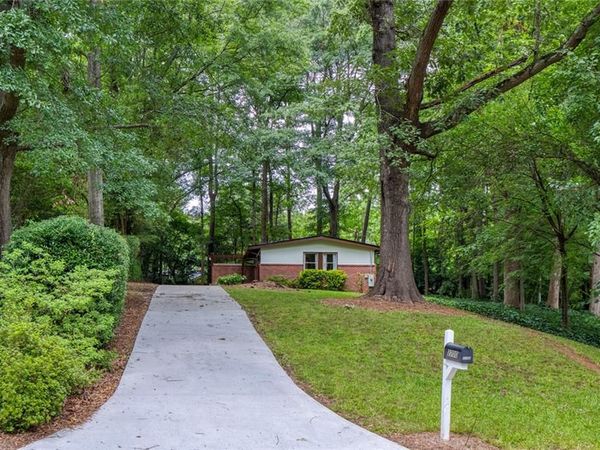 2700 Brook Park Way , Atlanta, GA 30340