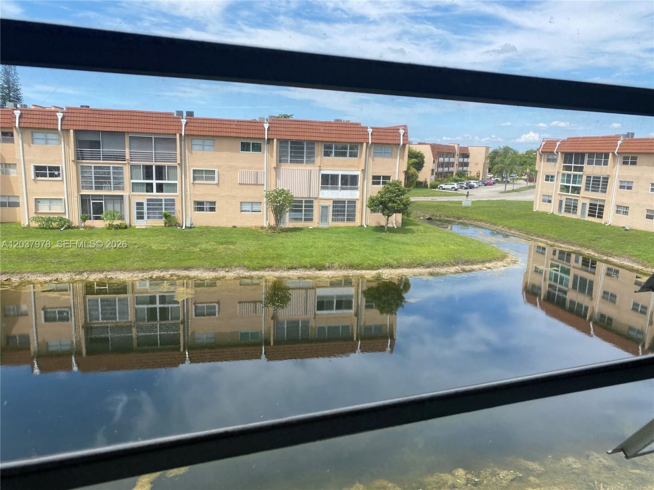8861 Sunrise Lakes Blvd, Unit 311, Sunrise, FL 33322 Photo