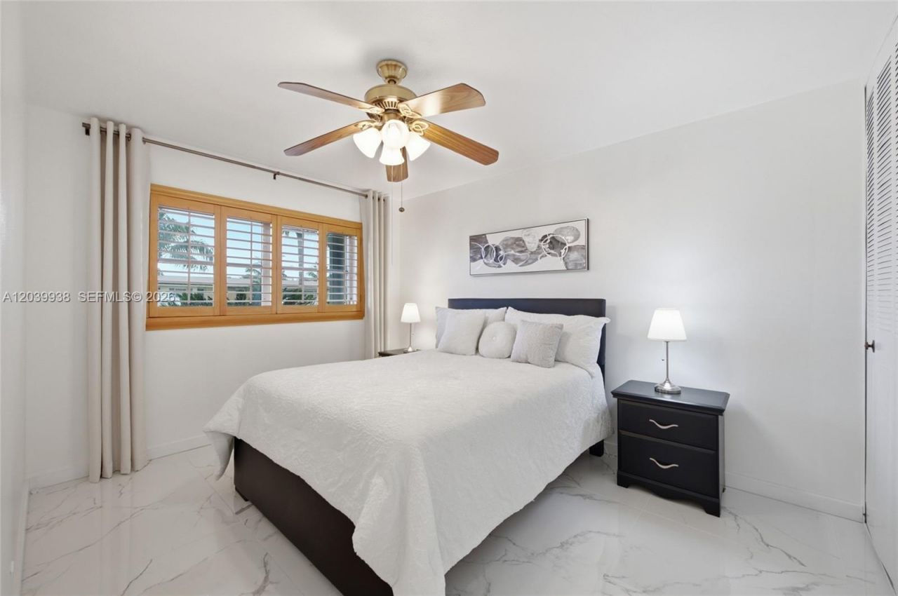 2894 E Crosley Dr E , Unit D, West Palm Beach, FL 33415 Photo