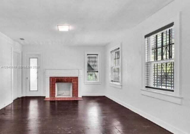 405 SW 11th Ave, Miami, FL 33130 Photo