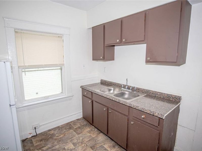 3431 E 117th Street, Cleveland, OH 44120 Photo 10