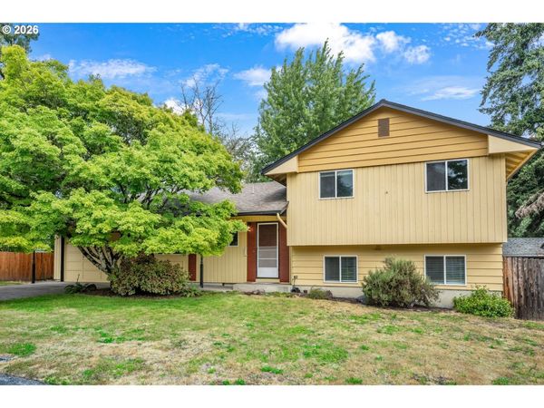 13205 SW ASH DR, Tigard, OR 97223