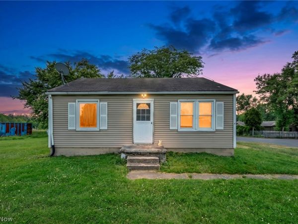 1974 - 1984 Warren Avenue, Niles, OH 44446