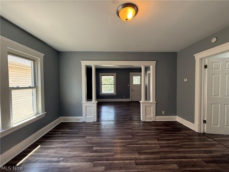 3327 W 88th Street, Cleveland, OH 44102 Photo 2