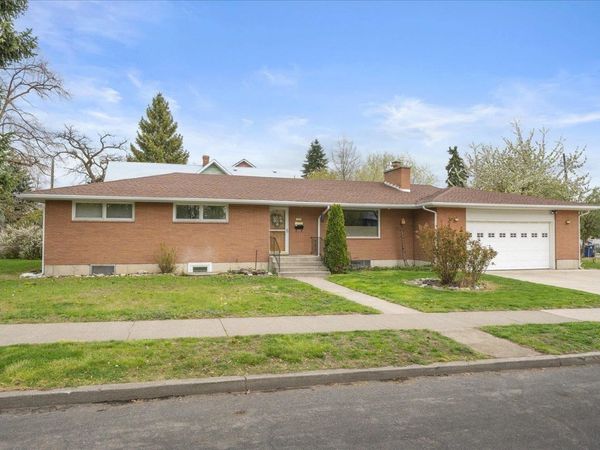 1828 N Dakota St, Spokane, WA 99207