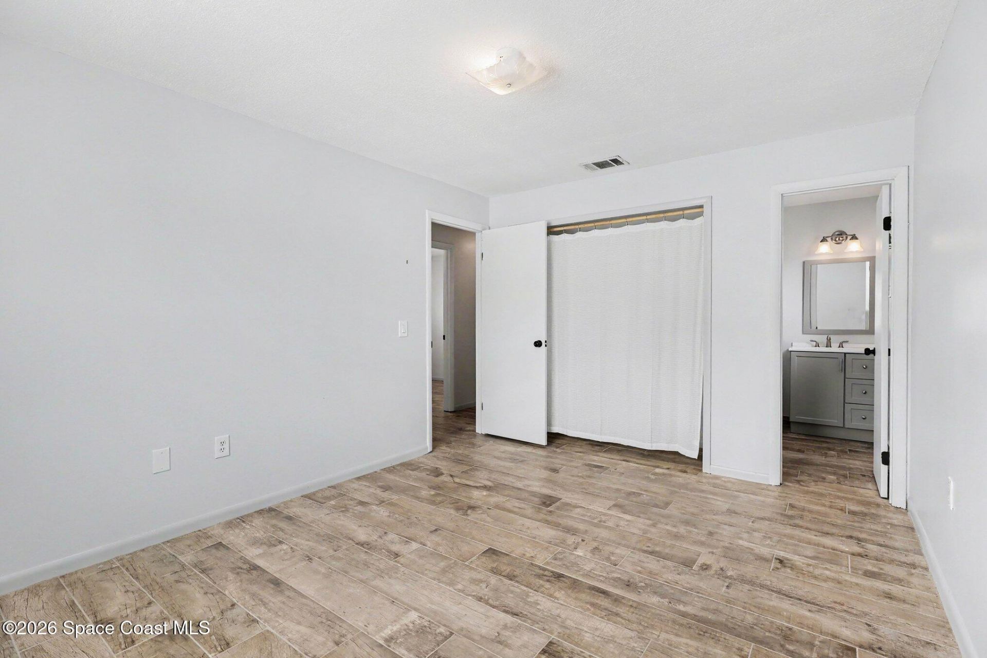2890 College View Drive , Melbourne, FL 32935 Photo