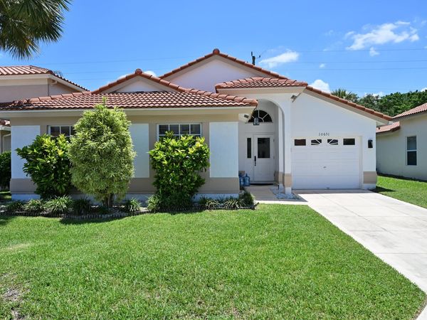 10651 Buttonwood Lake Drive, Boca Raton, FL 33498