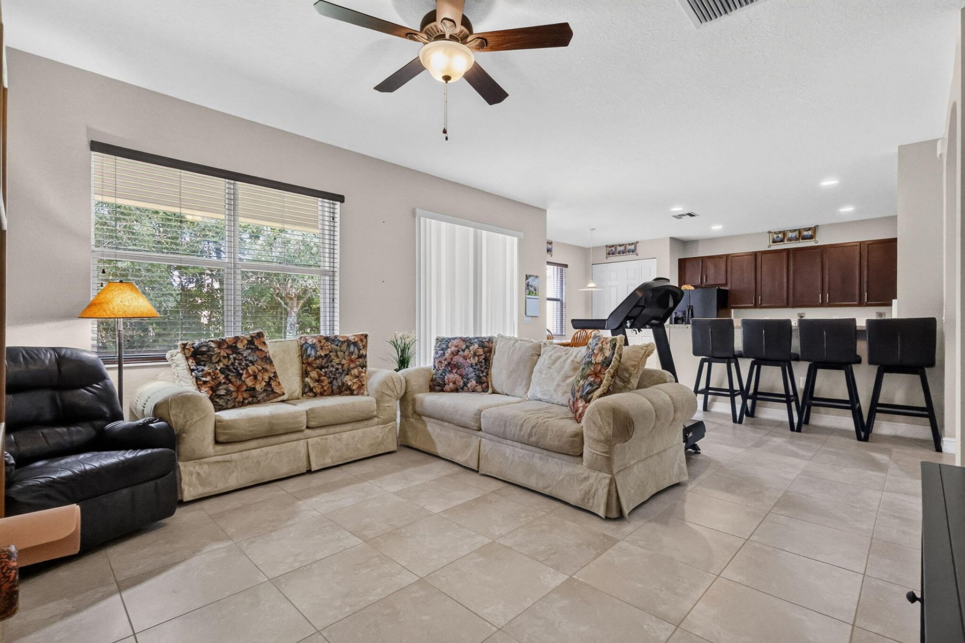 8135 Cantabria Falls Drive, Boynton Beach, FL 33473 Photo