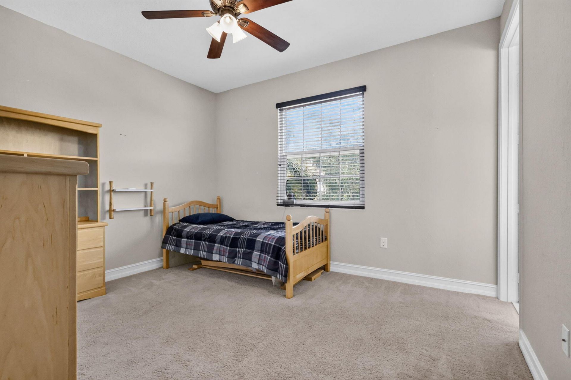 8135 Cantabria Falls Drive, Boynton Beach, FL 33473 Photo