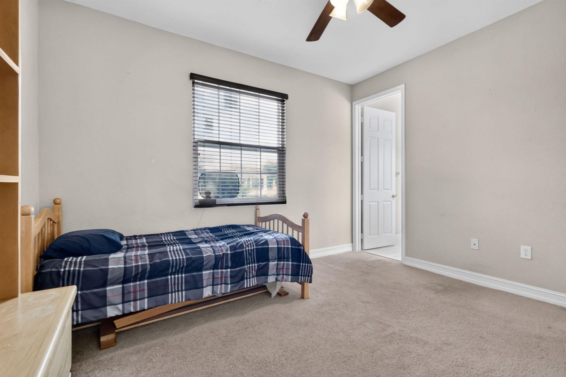 8135 Cantabria Falls Drive, Boynton Beach, FL 33473 Photo