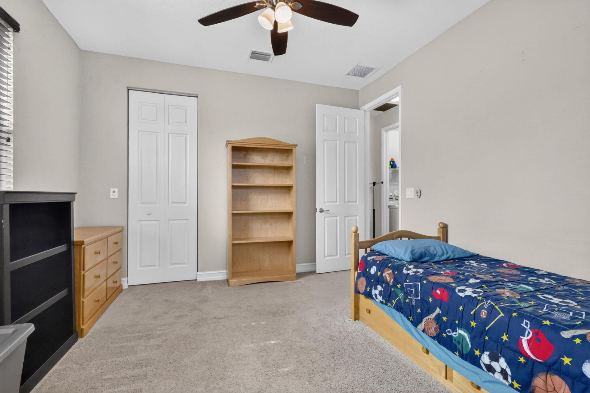 8135 Cantabria Falls Drive, Boynton Beach, FL 33473 Photo