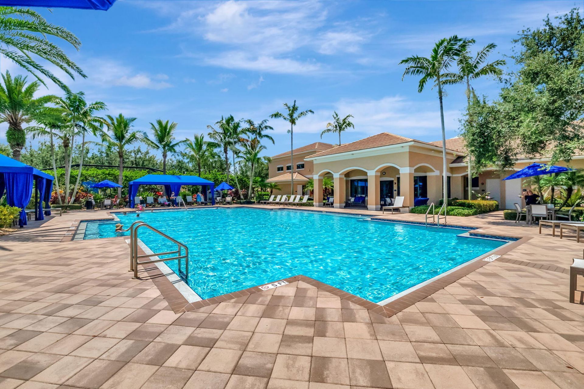 8135 Cantabria Falls Drive, Boynton Beach, FL 33473 Photo
