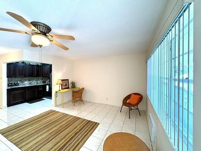 12 Windsor A, Unit 12, West Palm Beach, FL 33417 Photo