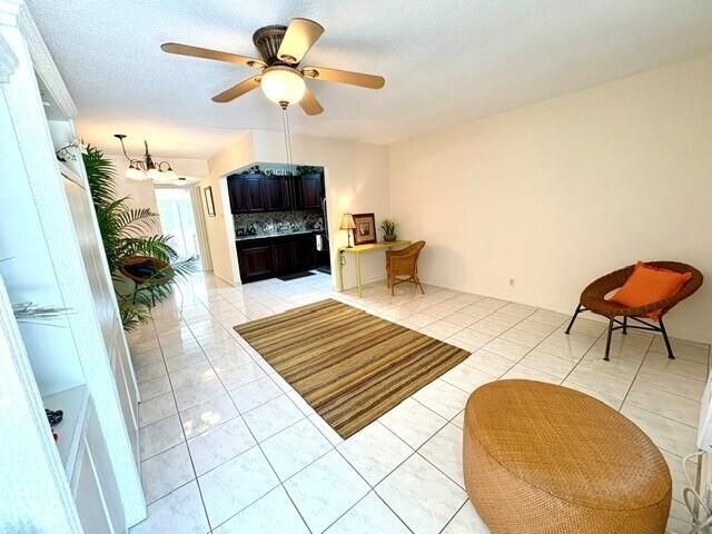 12 Windsor A, Unit 12, West Palm Beach, FL 33417 Photo