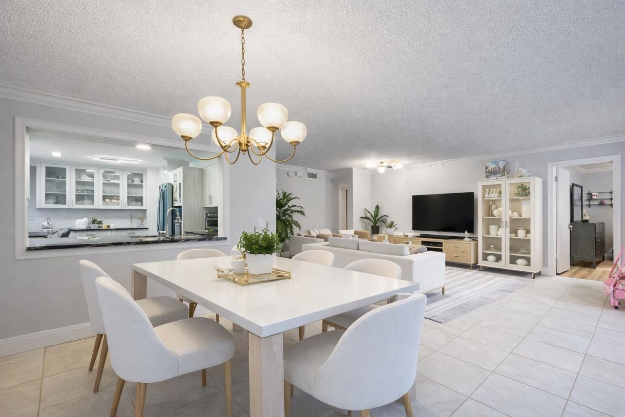 11262 Green Lake Drive, Unit 204, Boynton Beach, FL 33437 Photo