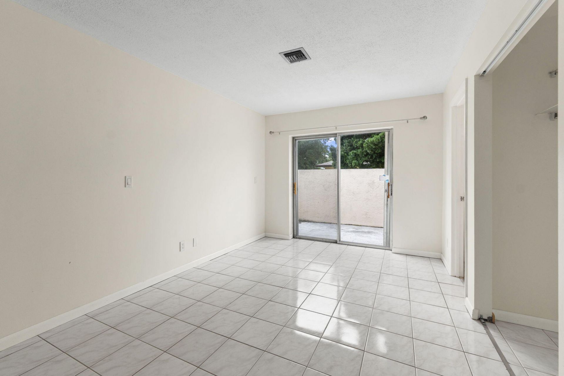5828 Honeybell Court, Fort Pierce, FL 34982 Photo