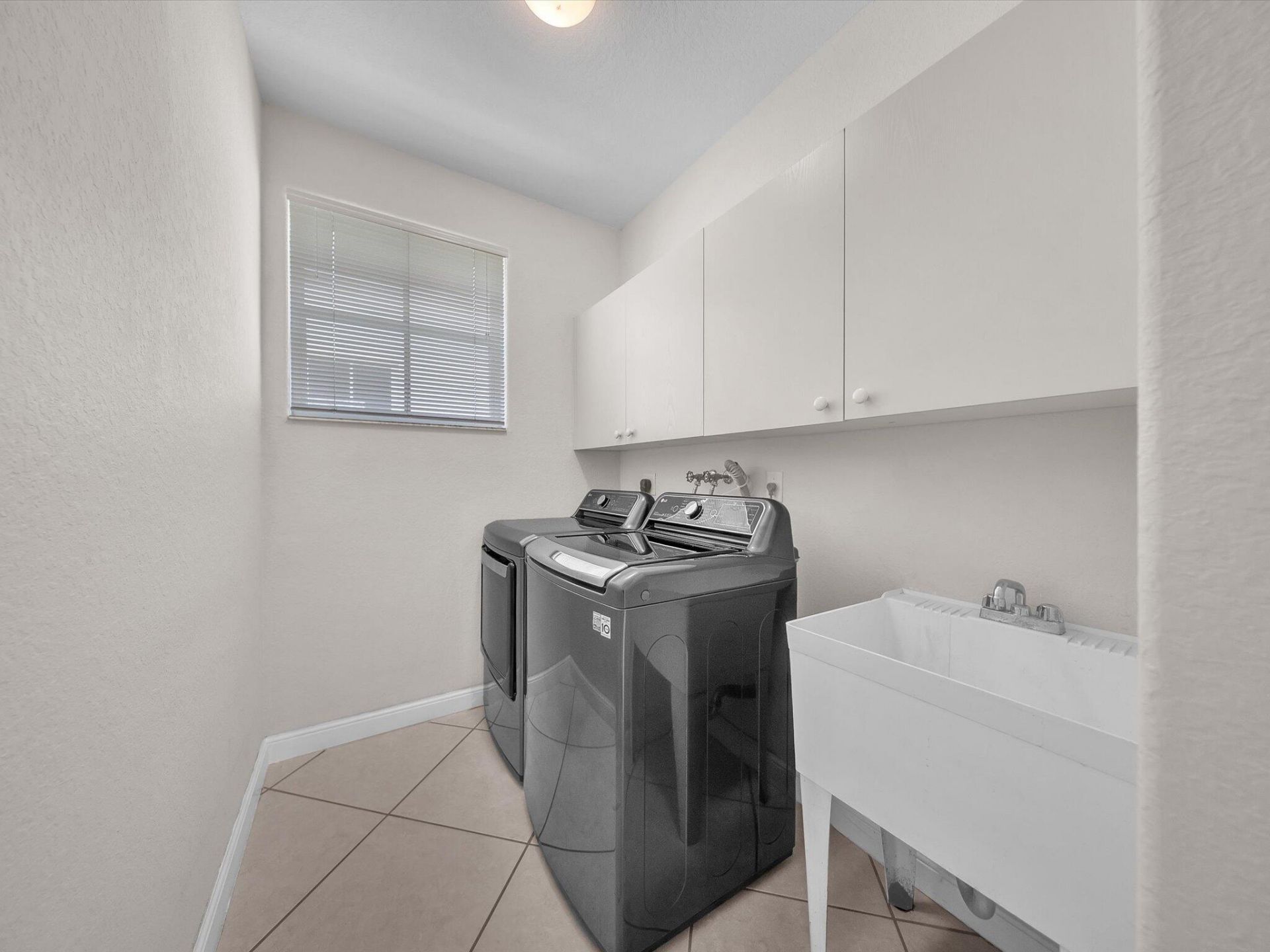 1383 Crossbill Court, Weston, FL 33327 Photo