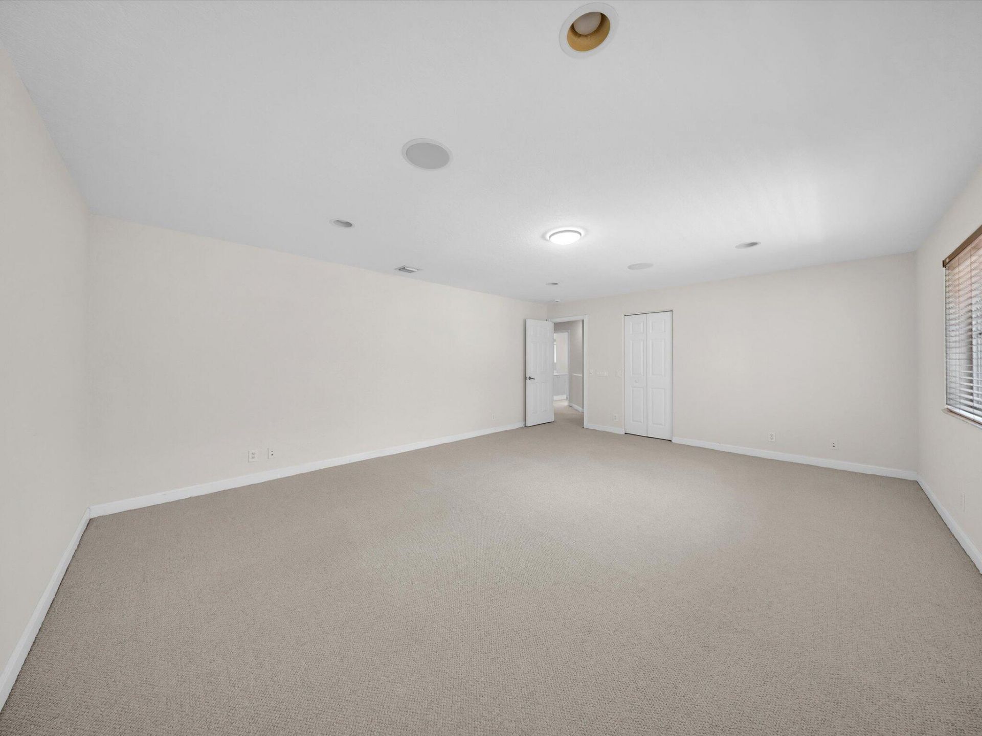 1383 Crossbill Court, Weston, FL 33327 Photo