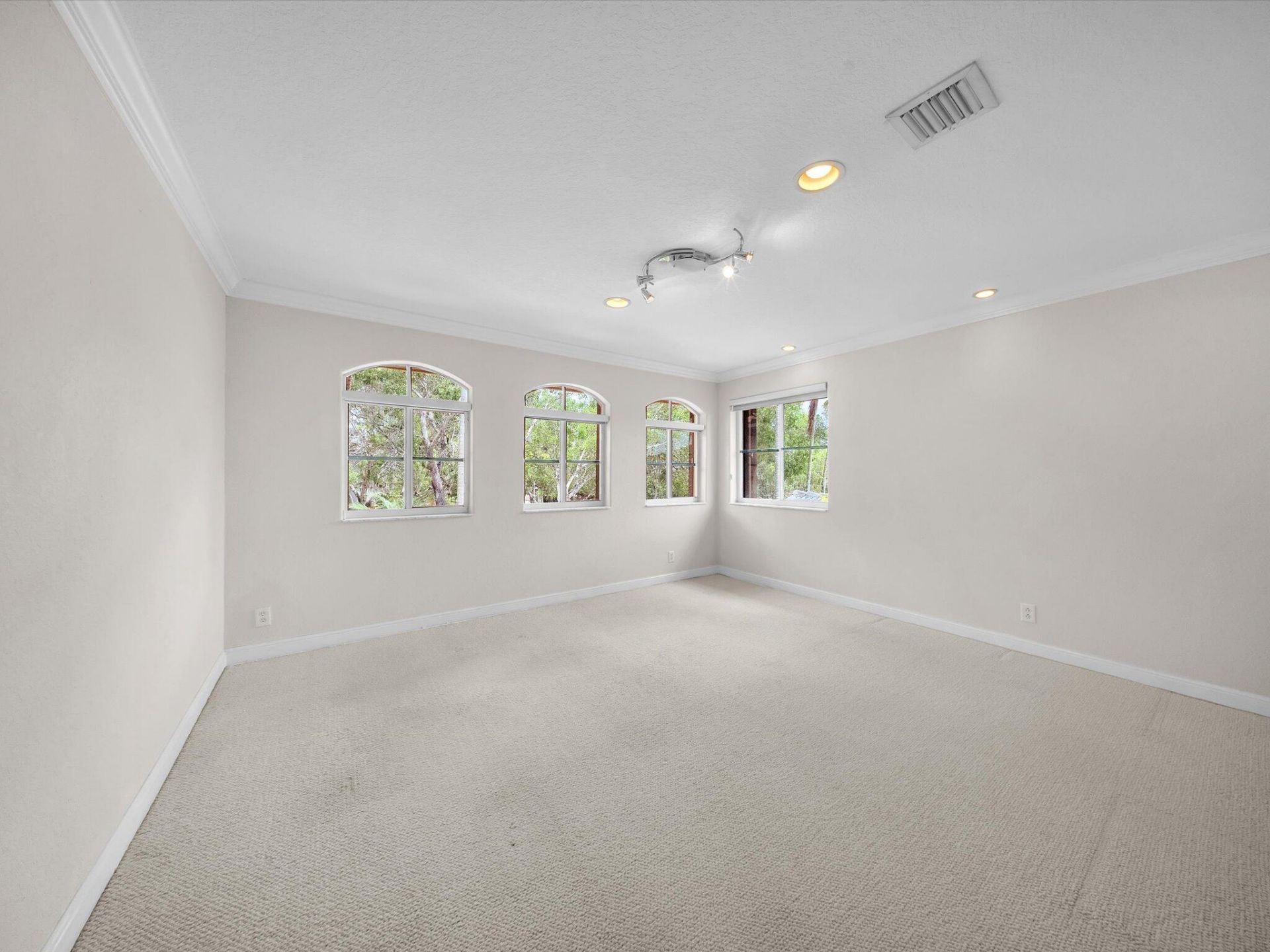 1383 Crossbill Court, Weston, FL 33327 Photo