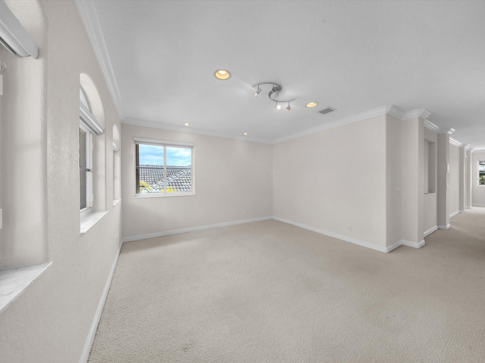 1383 Crossbill Court, Weston, FL 33327 Photo