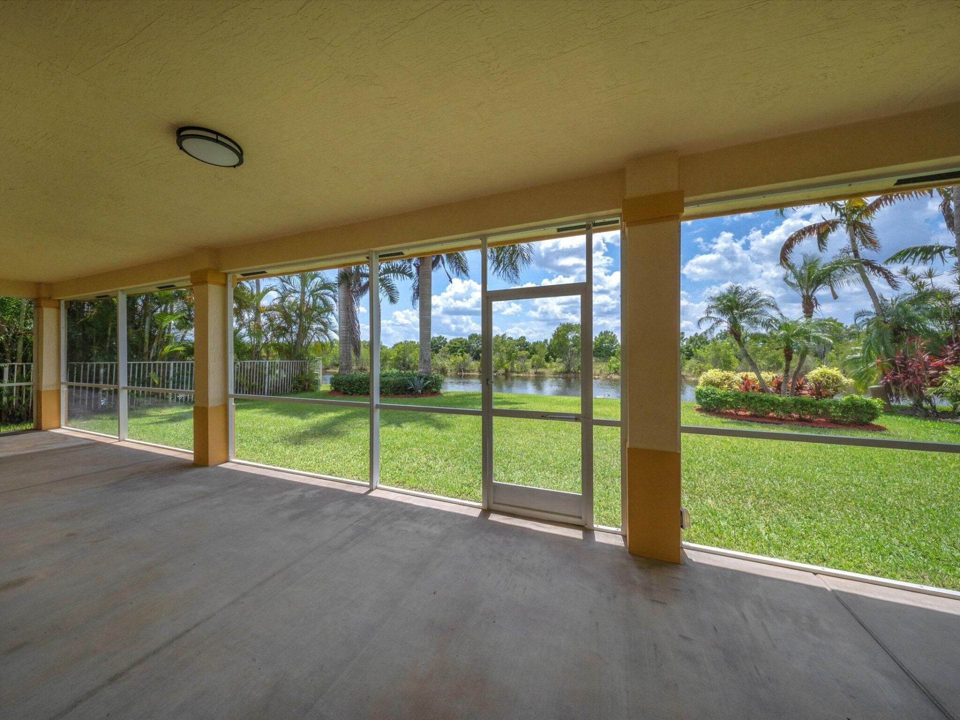 1383 Crossbill Court, Weston, FL 33327 Photo