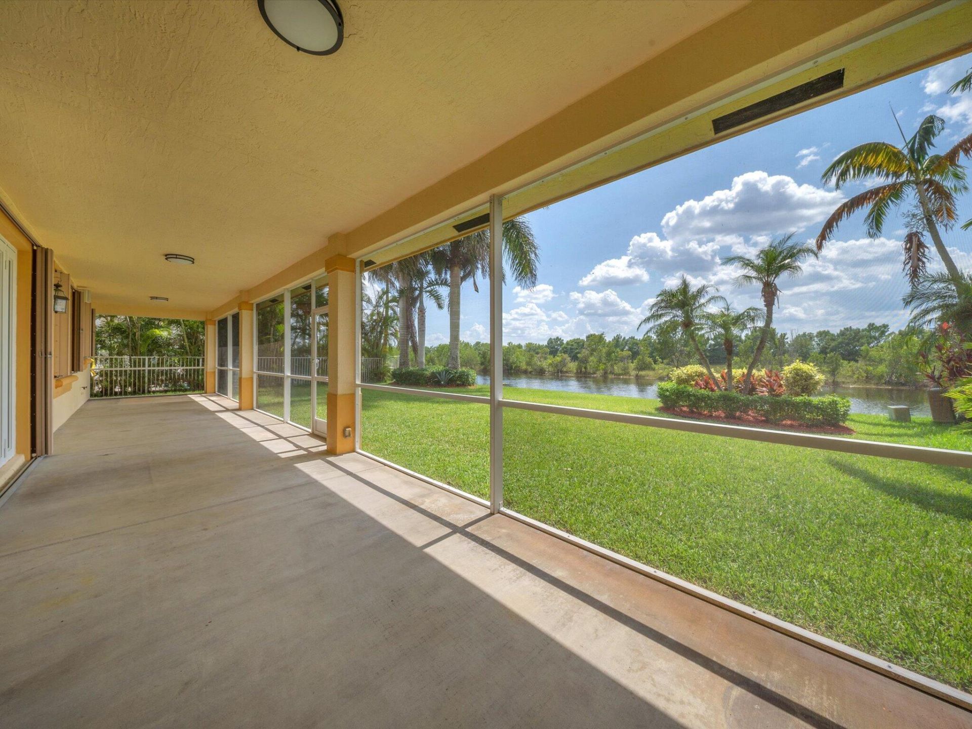 1383 Crossbill Court, Weston, FL 33327 Photo