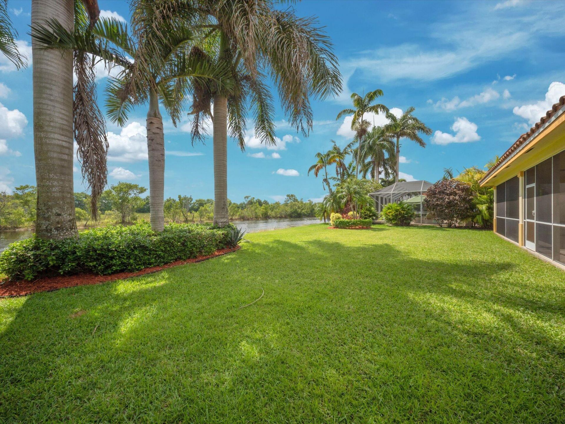 1383 Crossbill Court, Weston, FL 33327 Photo