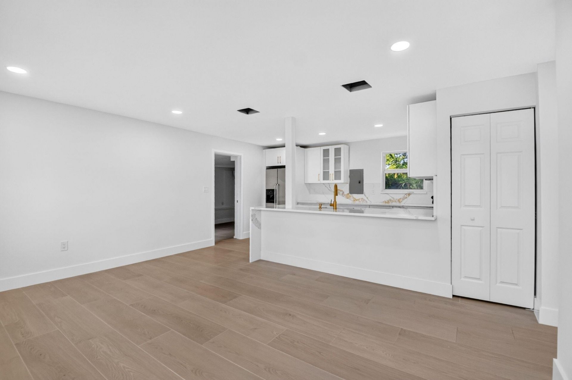 3947 Pensacola Drive, Lake Worth, FL 33462 Photo