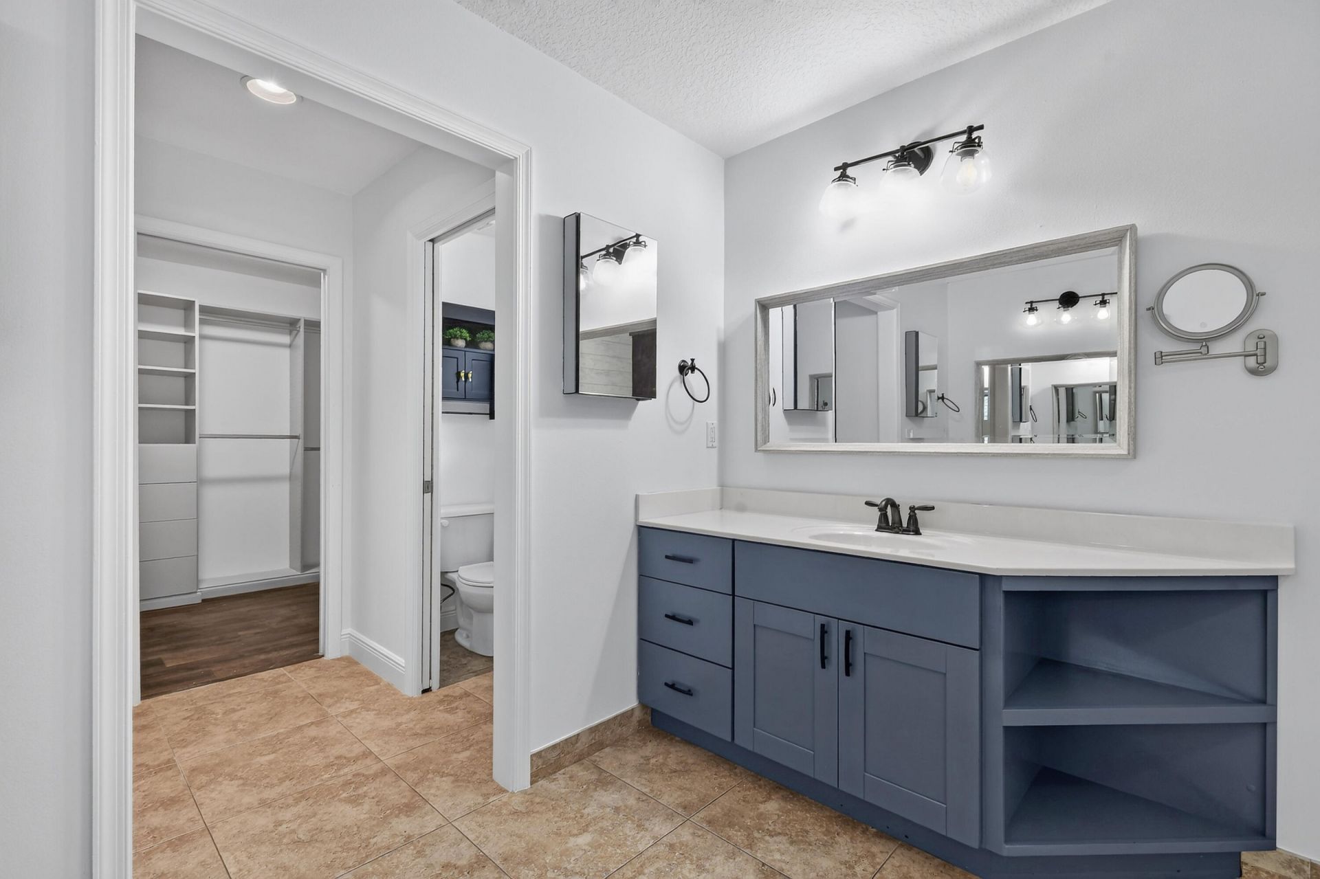 8565 SE Pinehaven Avenue, Hobe Sound, FL 33455 Photo