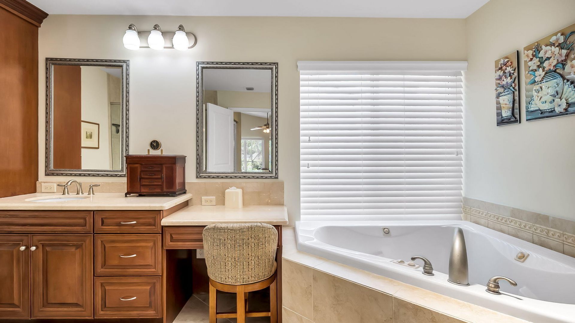 21089 Cottonwood Drive, Boca Raton, FL 33428 Photo