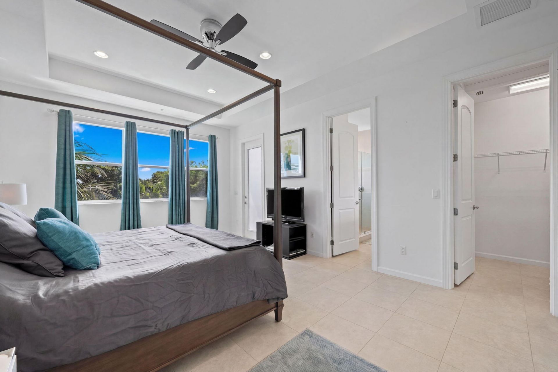 2900 NE 12th Terrace, Unit 25, Oakland Park, FL 33334 Photo