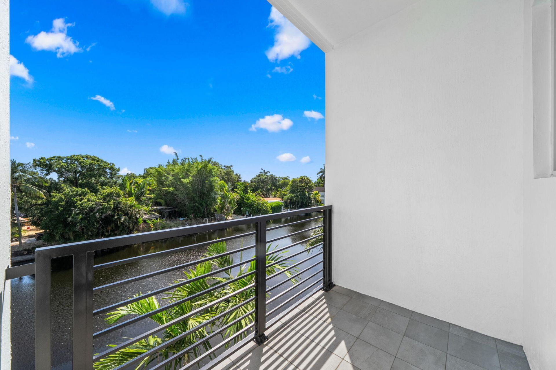 2900 NE 12th Terrace, Unit 25, Oakland Park, FL 33334 Photo