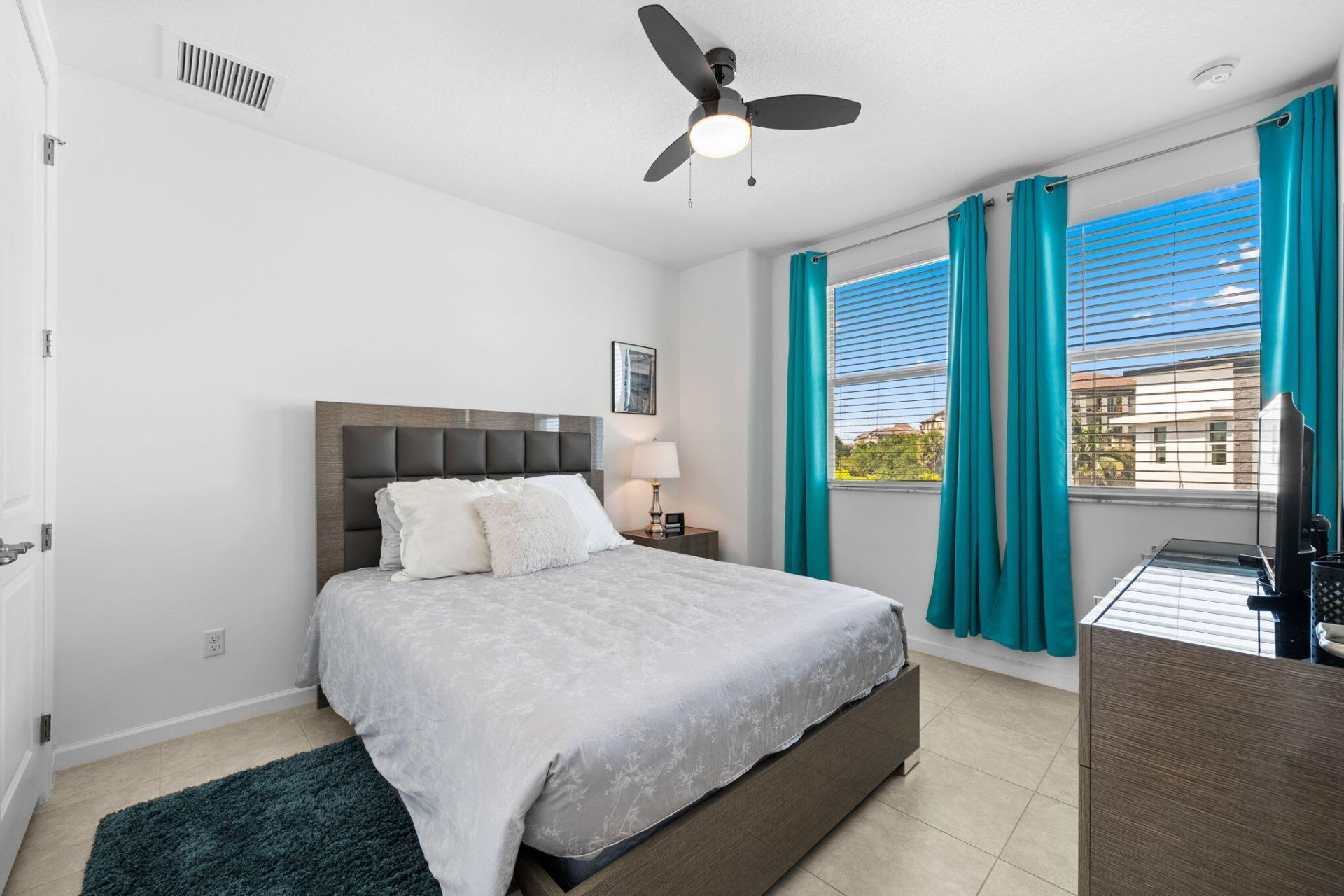 2900 NE 12th Terrace, Unit 25, Oakland Park, FL 33334 Photo