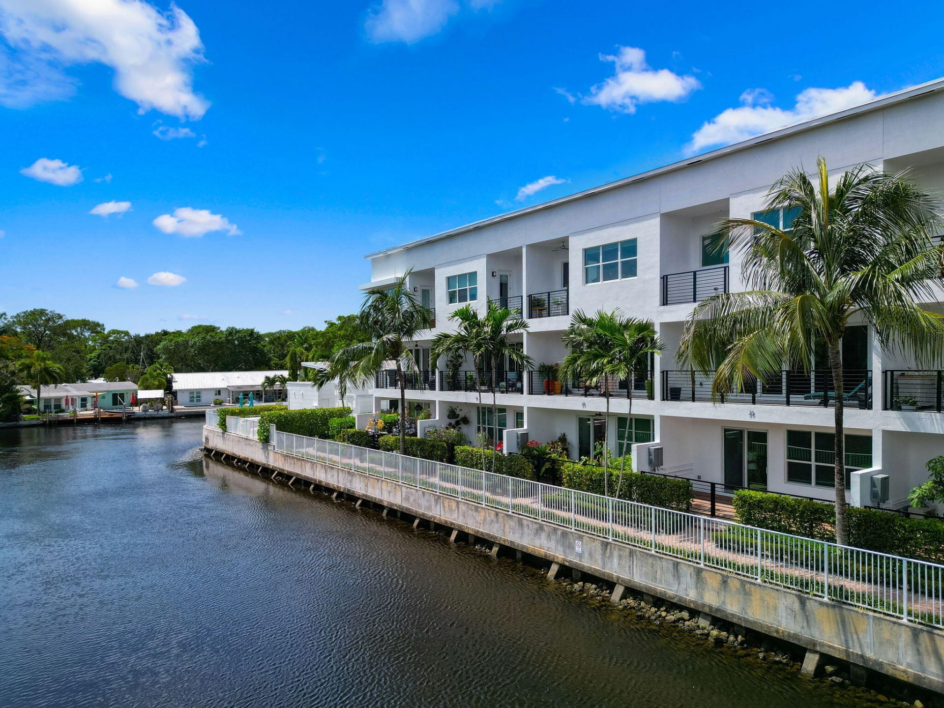 2900 NE 12th Terrace, Unit 25, Oakland Park, FL 33334 Photo