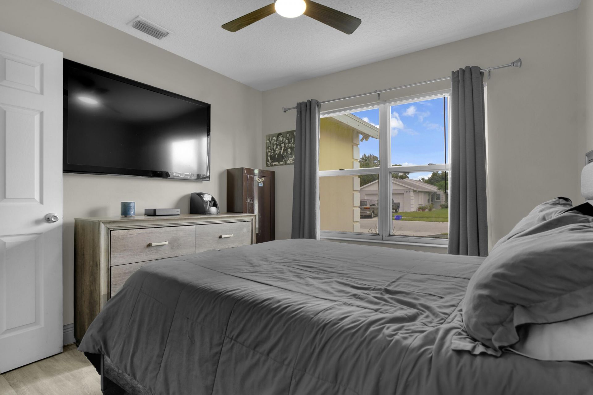 1238 Pine Sage Circle, West Palm Beach, FL 33409 Photo