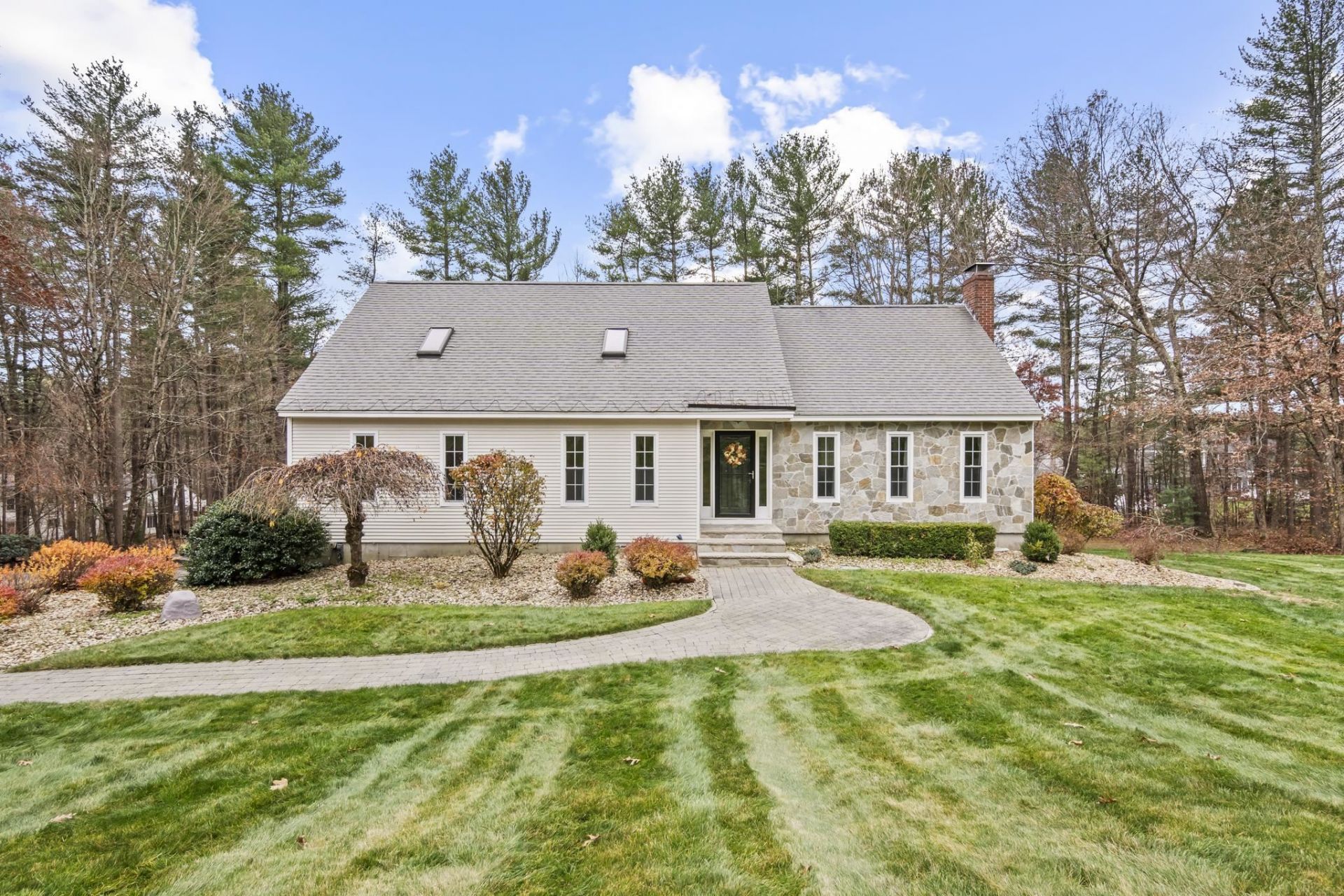 3 Hillside Road, Windham, NH 03087 Main Photo