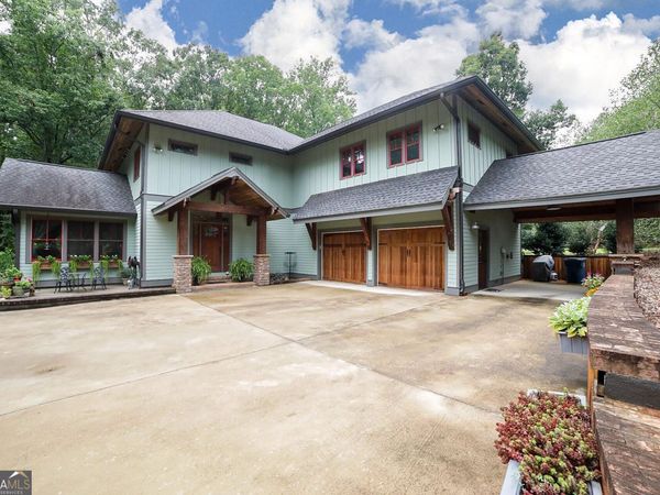 1010 Briar Lakes Court, Watkinsville, GA 30677