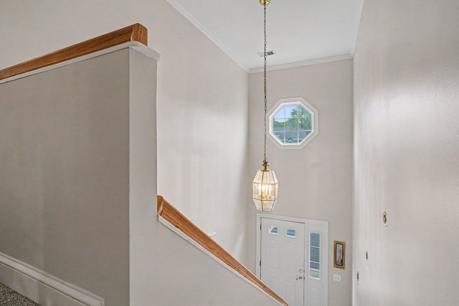 2701 Edge Dr. Photo 13