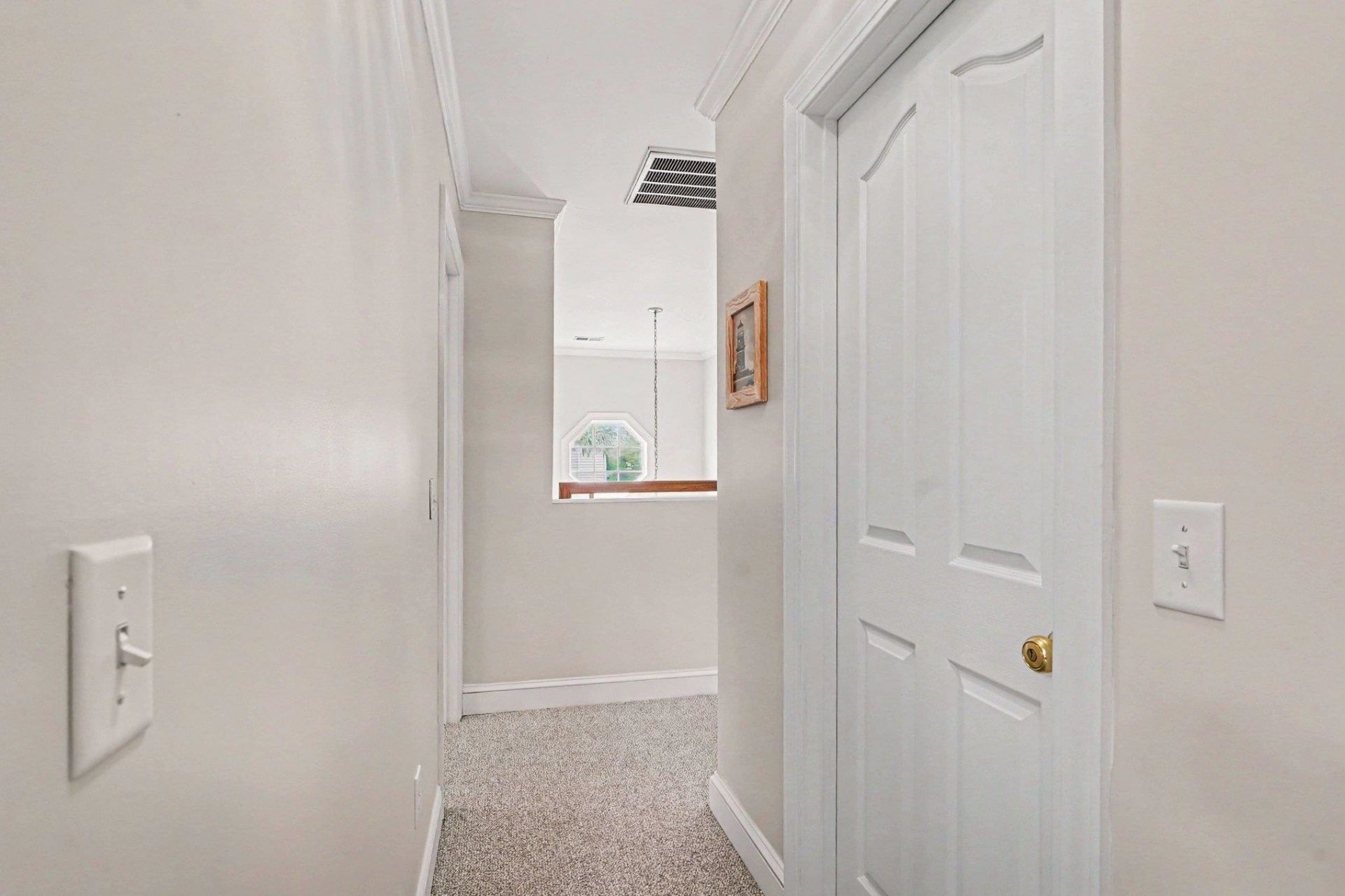 2701 Edge Dr. Photo 15