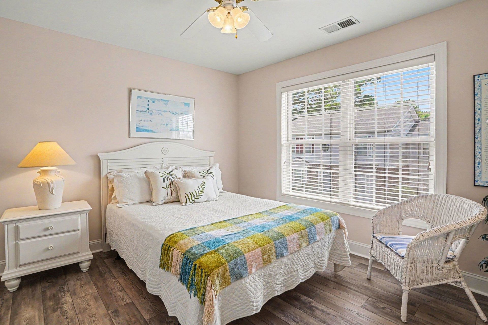 2701 Edge Dr. Photo 16